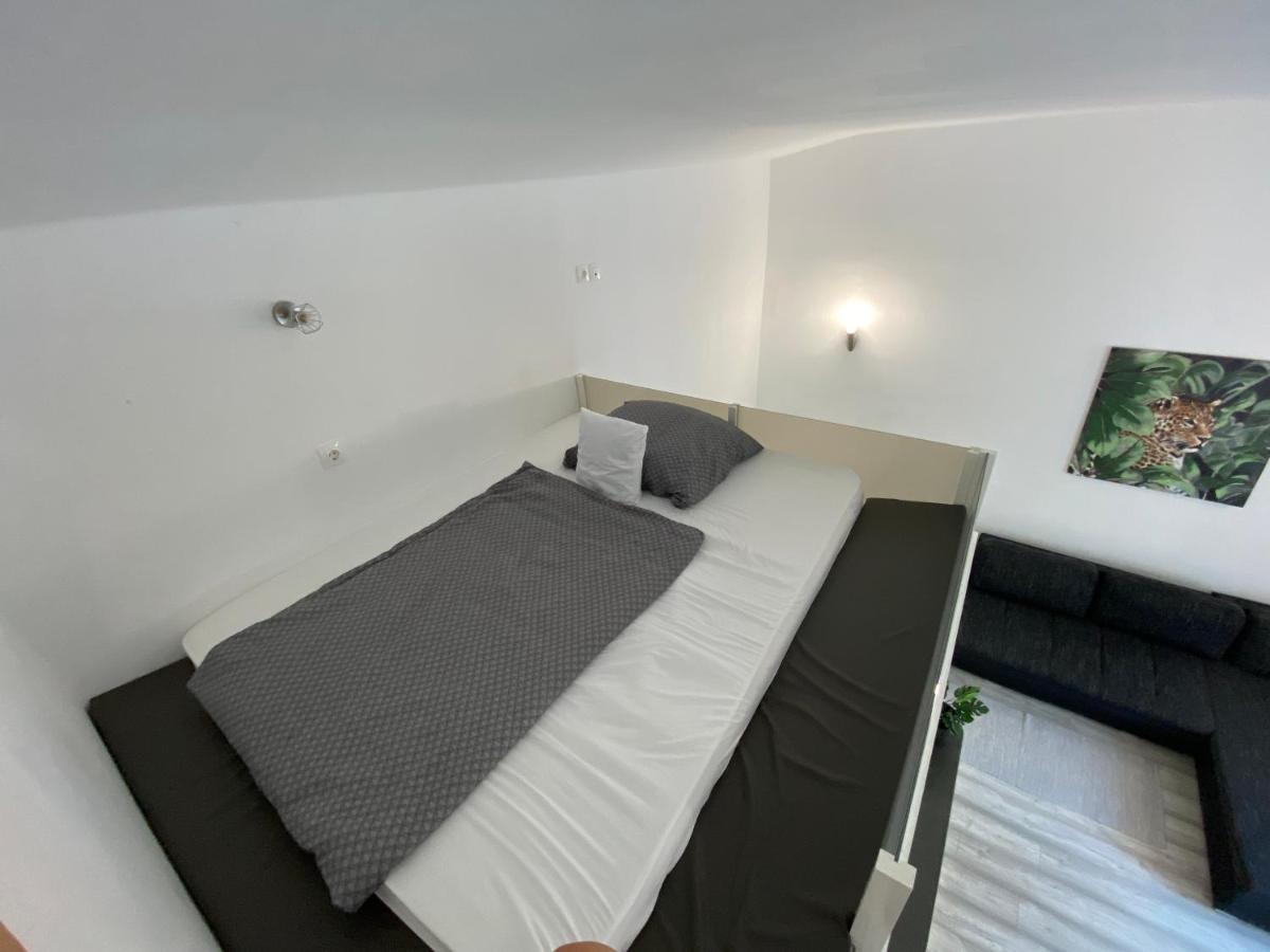 Belvárosi Apartman 2 Apartamento Miskolc Exterior foto