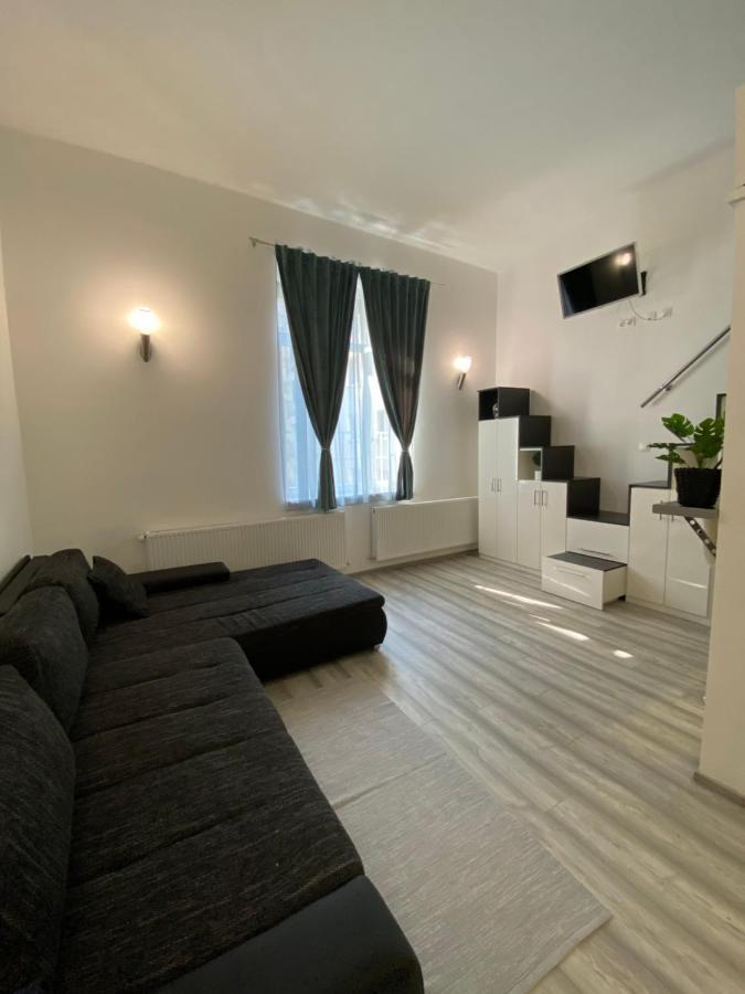 Belvárosi Apartman 2 Apartamento Miskolc Exterior foto